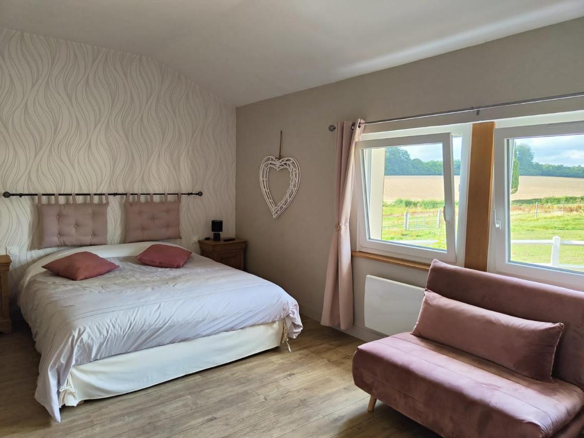 Gîte équestre. Ferme des Essarts Maucomble Esterno foto